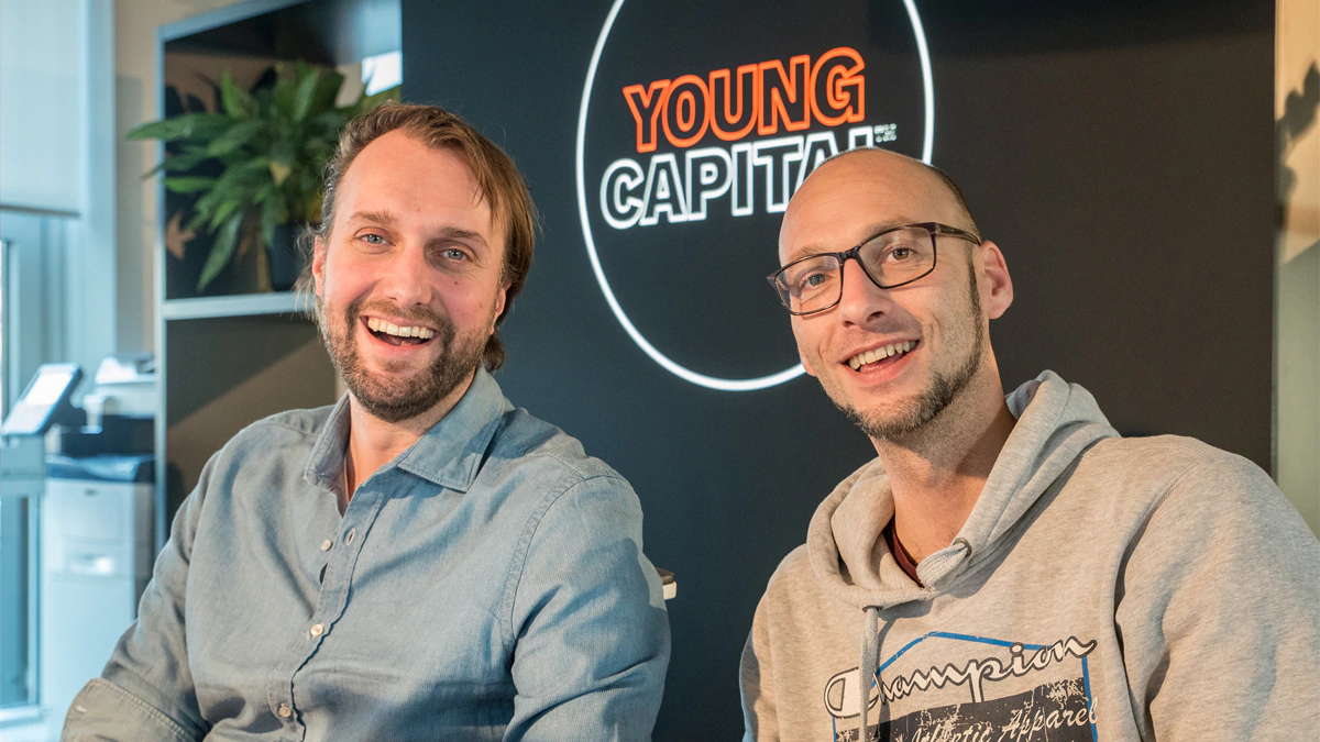案例 | YoungCapital人力资源公司采用AG旗舰厅网络音频系统